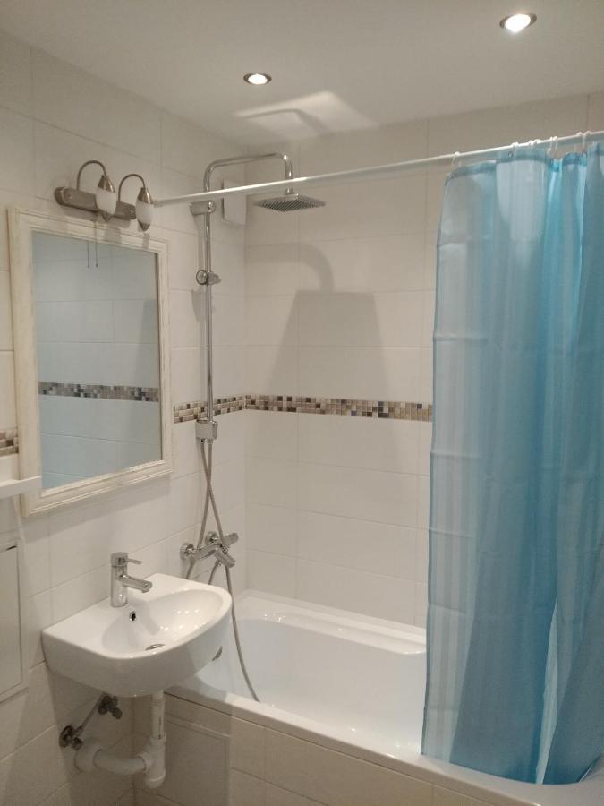 Studija Centre Apartment Klaipeda Ngoại thất bức ảnh